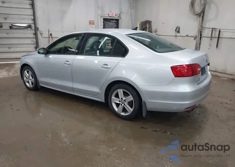 2012 Volkswagen Jetta 2.0L Tdi из США, поврежденный, VIN 3VW3L7AJ4CM397859